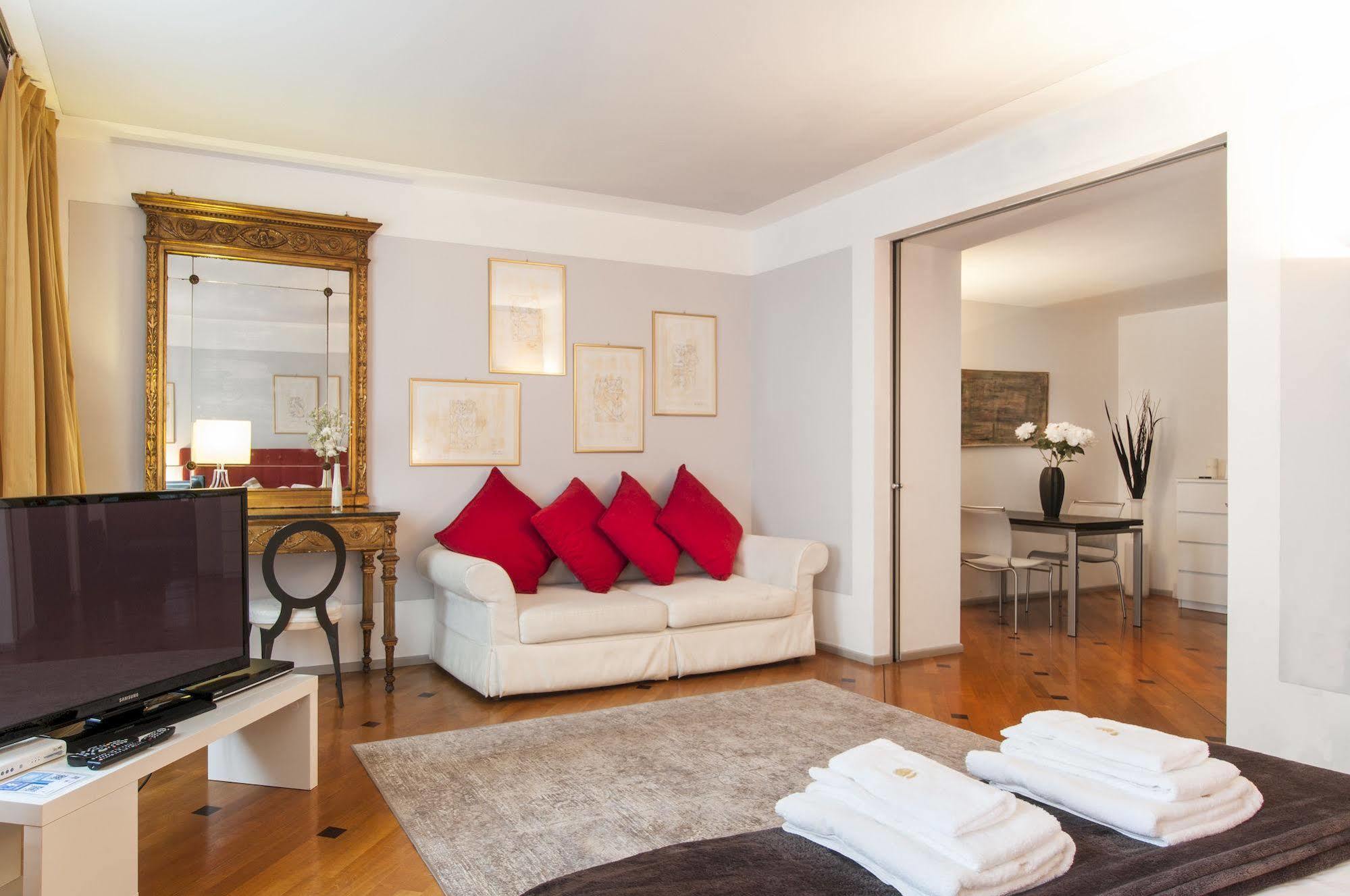 Milan Royal Suites المظهر الخارجي الصورة
